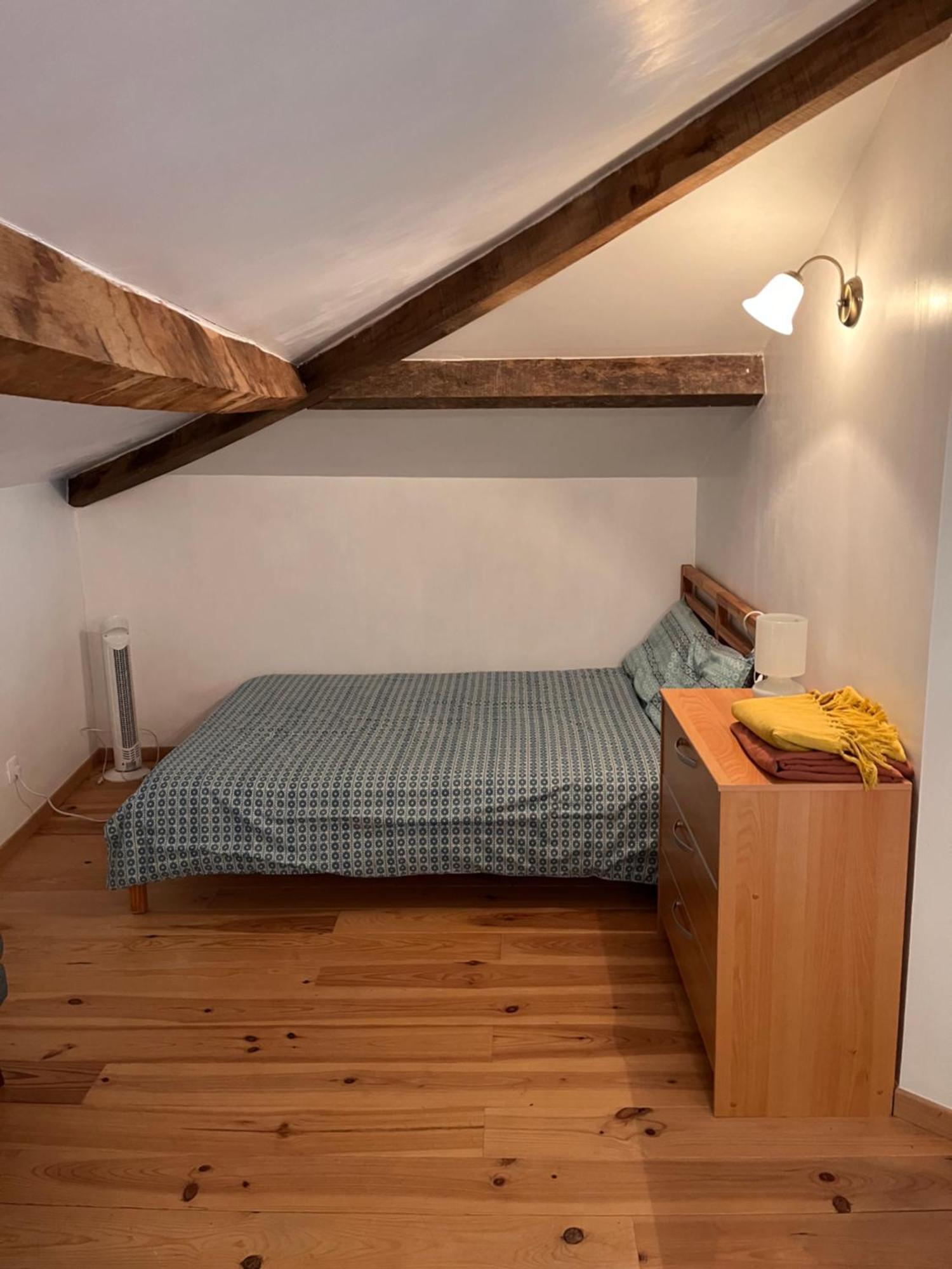 Le Plantier 1 Apartment Beaulieu-sur-Sonnette Bagian luar foto